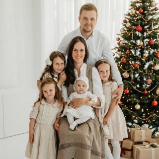 Přejeme vám klidné a požehnané svátky vánoční a do nového roku všechno dobré ✨ A v novém roce se těšíme na společné výzvy 🤗